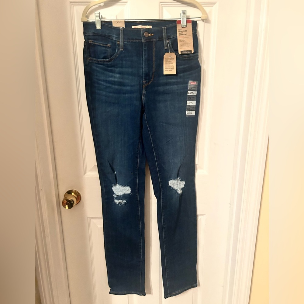 NWT Levi’s 724 High Rise Slim Straight Women's 8L Blue Jeans 29x32